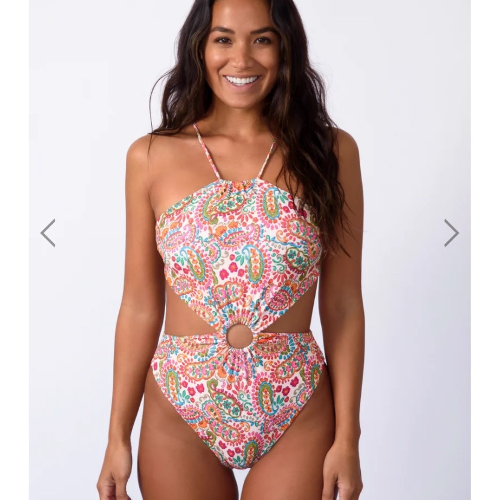 NWT Skatie cutout swimsuit